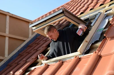 Pose de fenêtres de toit Velux à Faucigny